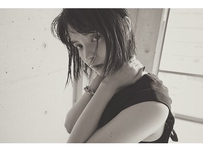 アイデンアンドティティ(IDEN AND TITY)の写真