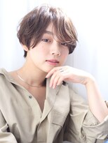 ワク(WAKU)&nbsp;WAKUふんわりカールで柔らかニュアンスショートショコラアッシュ