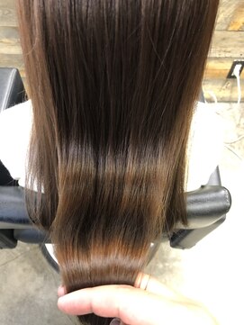 ゴート(GOAT) 【秋山浩太】ツヤ髪 ☆髪質改善トリートメント