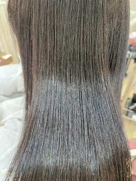 シースアクシア(X axia) 縮毛矯正