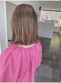 ミルクティーベージュ 切りっぱなしボブ