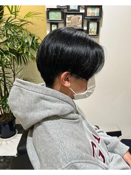 ルシードスタイル クリザンテーム センターパート