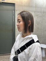 ソルトウォーター(SALT WATER) グレージュカラー ハイライト ミニボブ