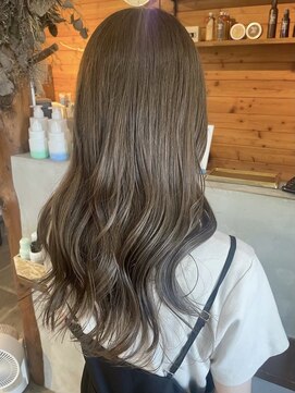 ビスクヘアデザイン(bisq hair design) ミルクティーベージュカラー ケアブリーチカラー ミディアム