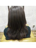 メロアヘアデザイン(Meloa Hair design)&nbsp;ダークオリーブベージュセミロング Meloa Hair design 麻布十番