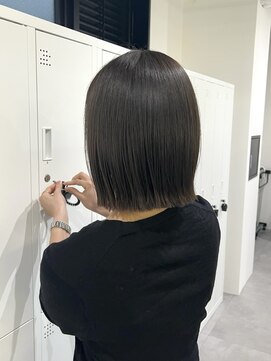 ノウハウ キョウト(KNOWHOW kyoto) 暗髪/グレージュ/切りっぱなしボブ
