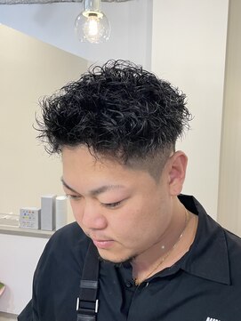 リーベ 高槻(Liebe) メンズパーマ