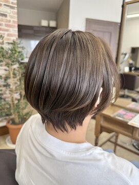 トップスタイル リッチ まとまりショートヘア
