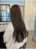 透明感グレージュで叶える肌映えカラー◎