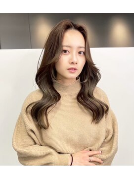 ヒュー 広島(HEW) 韓国風くびれスタイル