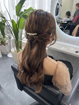 ハーフアップ/ヘアセット/結婚式ヘアセット/表参道/原宿