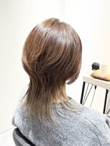 ストフ(stof)&nbsp;ウルフカット/レイヤーカット/インナーカラー/ベージュカラー