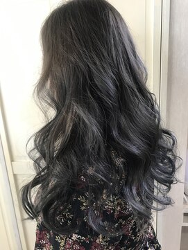 レイア(Leia) オリーブアッシュ