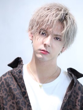 リップス 渋谷(LIPPS) センターパートの理想の分け目【ヒダマッシュ】