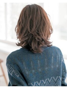 ヘアー グリーン(hair green) 今旬ウルフミディアム【百合ヶ丘グリーン】