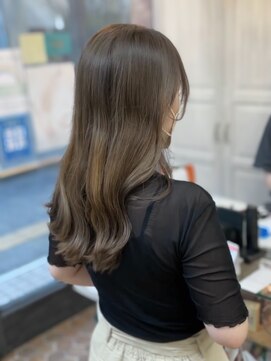 ビランチェ 池袋(bilancia) ミルクティーベージュ/ミルクティーブラウン/池袋/池袋東口