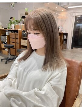 サロン シー(salon sea) salon sea　仙田ブリーチ一回ミルクティーベージュ