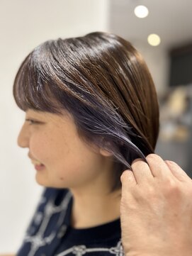 ノア(noah.) ラベンダーアッシュのインナーカラー