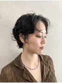 20代30代40代くせ毛風パーマ丸みショート小顔カット抜け感
