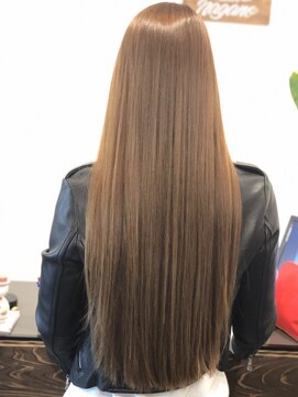 アトリエナガノ(atelier nagano) ニュアンスカラー/センターパート/ツヤ髪スタイル/ブルージュ