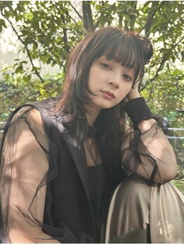 ブレンバイドット 町田(BLEN by dot.)の写真/"BLEN"のレイヤーカットで髪に自然なボリュームと動きを与え洗練されたシルエットへと導きます*[町田駅]