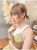 ベージュ美髪外ハネボブイメチェンホワイトブロンド