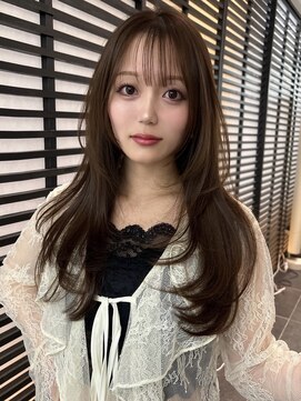 サイン 表参道(SIGN) レイヤーカットインナーカラーイヤリングカラー色落ち綺麗表参道