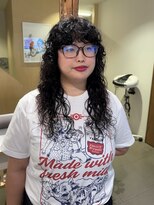 バッタ(Batta)&nbsp;2025SS   スパイラルパーマ　濡らしてオイル◎30代～40代女性