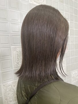 ヘンリエッタ 表参道(Henrietta) フォギーベージュ