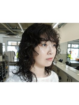 【大通】オーダーメイドのパーマスタイルで存在感のある唯一無二のスタイルに。