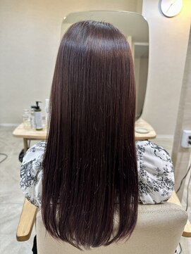 シヨン(ciyon.) 艶ピンクブラウン☆美髪ストレートロング