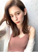 かきあげヘアーシルバーカラー韓国風センターフェードカット