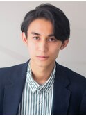 ナチュラルサイドパート ツーブロック 刈り上げヘア