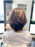 大人ショートボブ,小顔,ひし形ショートボブ,後頭部ボリューム