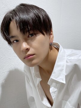 ゴールドシブヤ(GOALD SHIBUYA) ツイストスパイラル波打ちスパイラルセンターパート刈り上げ束感