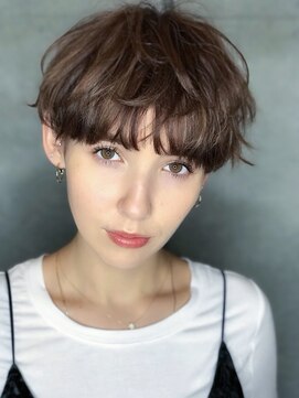 クーエフー(coo et fuu) 20代30代40代50代 ショートマッシュにニュアンスパーマ　藤沢
