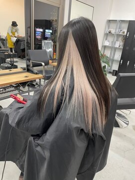 エイル 茶屋町(Eir) 【インナーカラー】【ブリーチ】【トリートメント】【髪質改善】