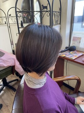 ビーヘア(be hair) 艶髪が叶うヘナカラーショートヘア