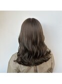 透明感オリーブベージュカラー
