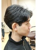 MEN'S　HAIR　　センターパート メンズパーマ