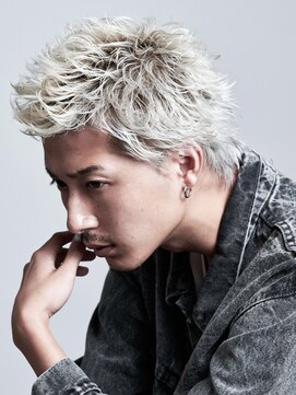 オーシャントーキョー ホワイト 原宿(OCEAN TOKYO WHITE) ハイトーンスパイキーショート