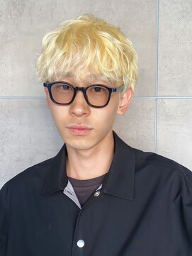 キャロルガーデンズ ボコカ 表参道(Carroll Gardens bococa) ブリーチ/カラー/メンズショート