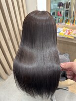 ラディシュ さがみ野(RADISH)&nbsp;オリーブグレー髪質改善メテオカラー冬小顔レイヤー透明感艶髪