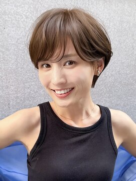 ショートヘア/分け目なし/イメチェン/30代40代50代60代/表参道