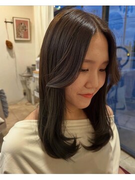 オリーブカラー