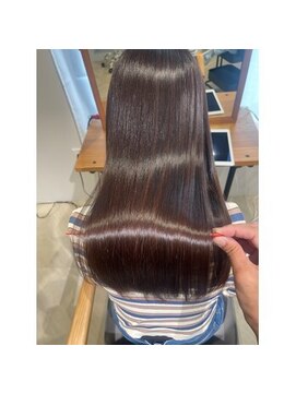 ラヴィエ(RAVIE) 【半田・髪質改善】縮毛矯正/トリートメント/マンツーマン