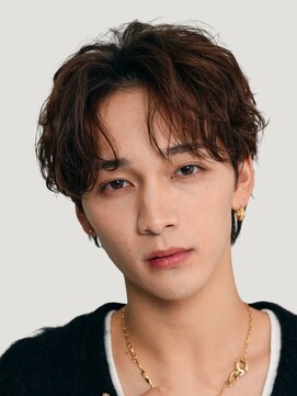 フィフス 札幌大通(fifth) 札幌ニュアンスパーマツイストスパイラルパーマセンターパート◆