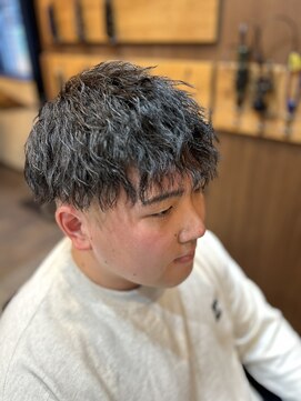 バーバーショップ スバル(BARBERSHOP SUBARU) ＜理容室＞＜バーバー＞ツイスパ