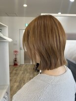 シアリー(SHEERIE)&nbsp;ハイトーン外はねボブ