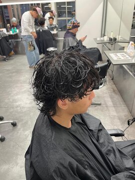 フィフスワン(fifth one) シャドウパーマ